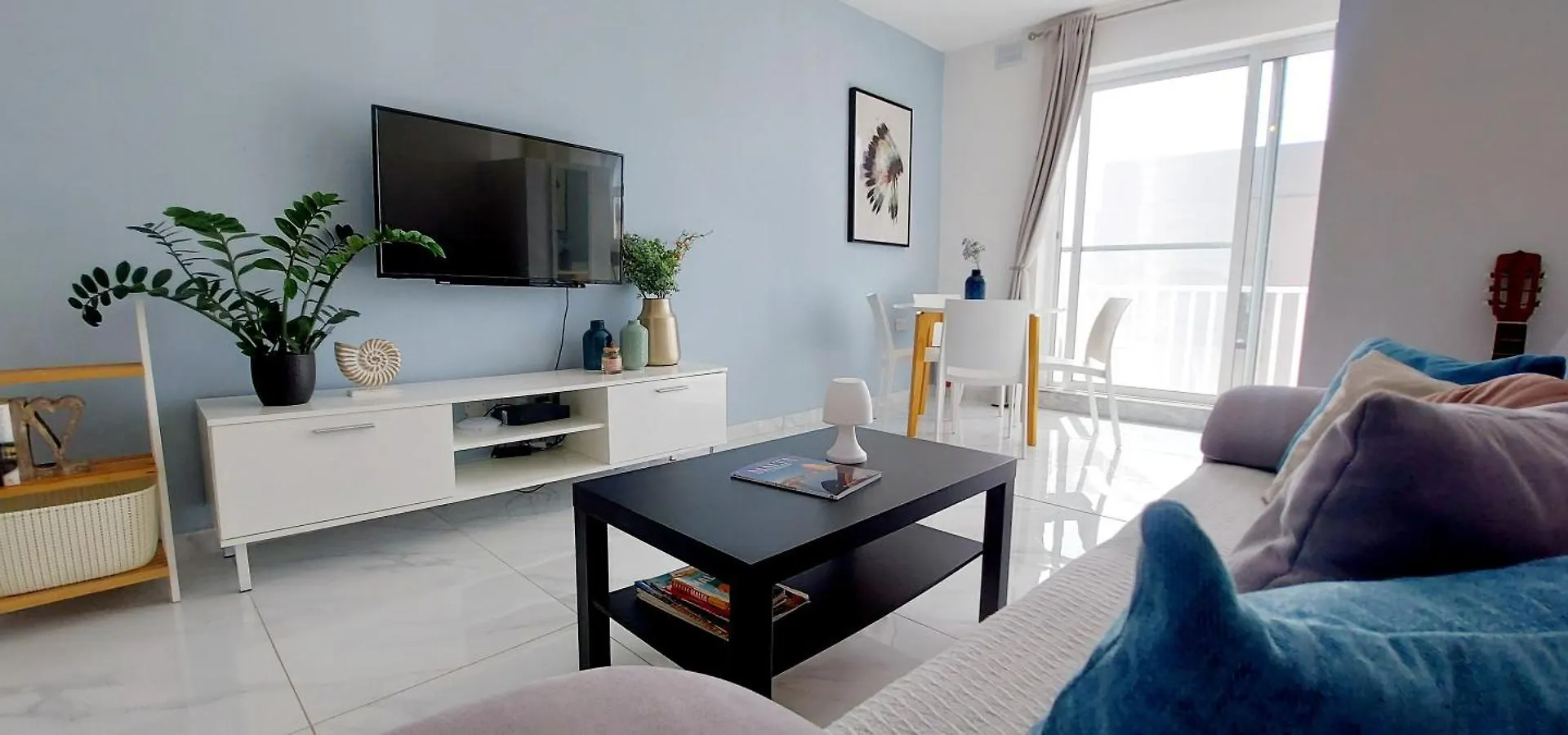 Apartment Bright Spacious Getaway Close To The Sea Gzira