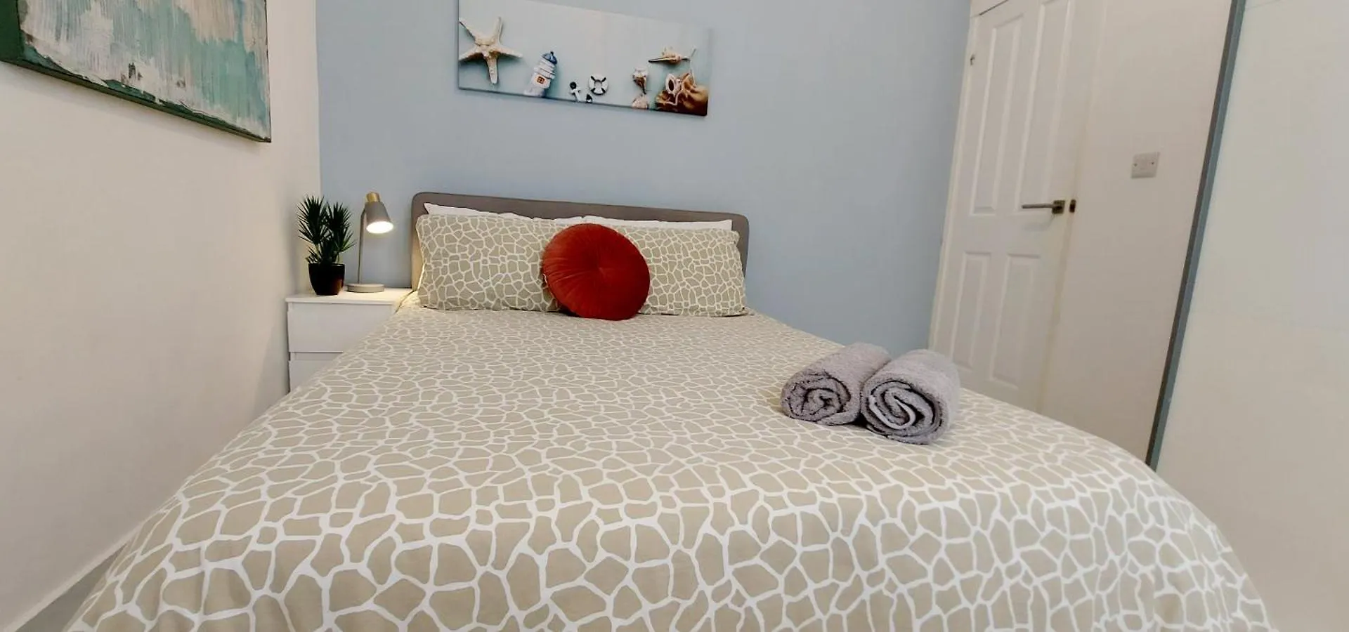 Apartment Bright Spacious Getaway Close To The Sea Gzira