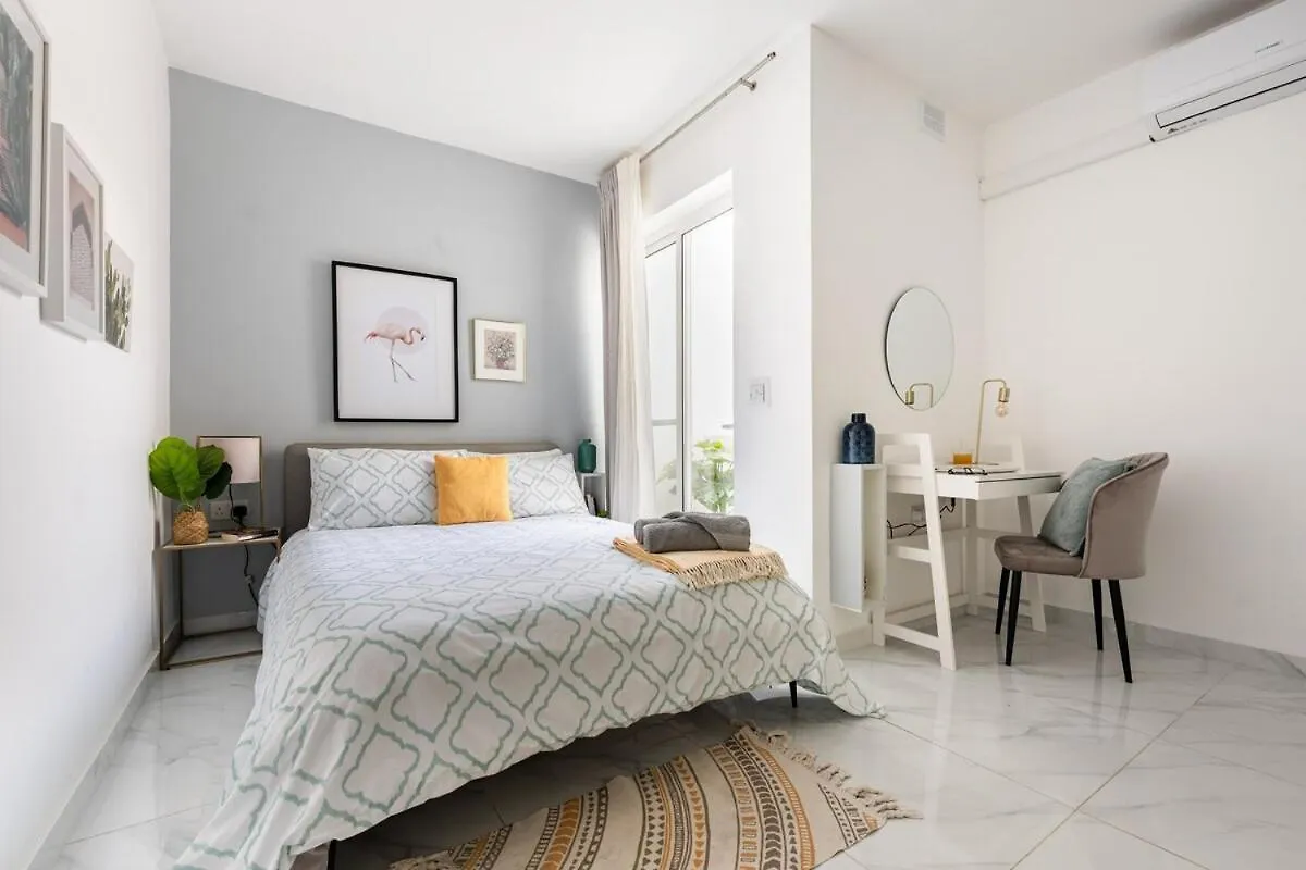 Bright Spacious Getaway Close To The Sea Gzira 0*,