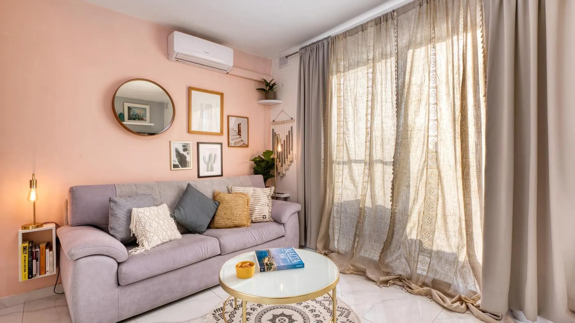 Apartment Bright Spacious Getaway Close To The Sea Gzira Malta